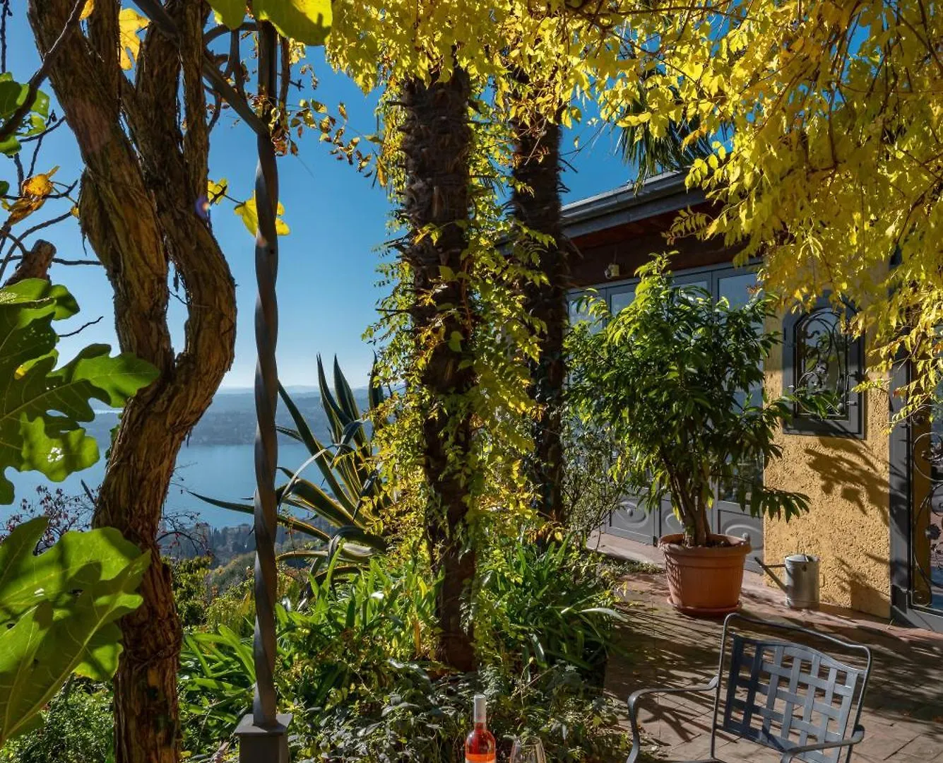 Dimora Bolsone Vila Gardone Riviera 0*,  Itália